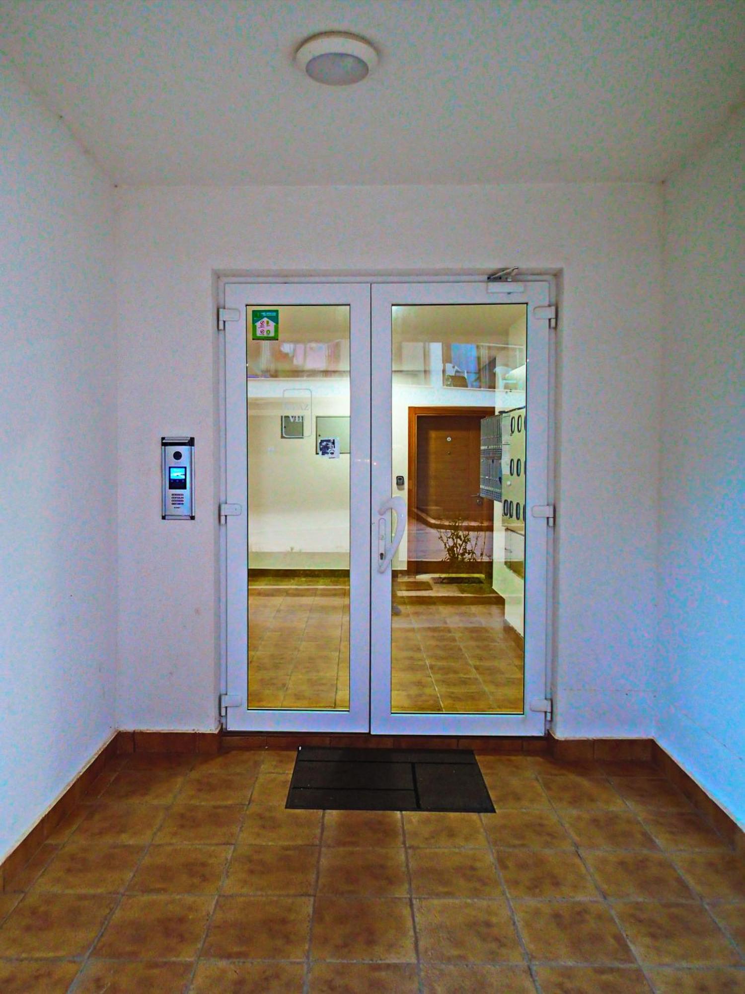 Apartment Sova Tivat Exterior photo