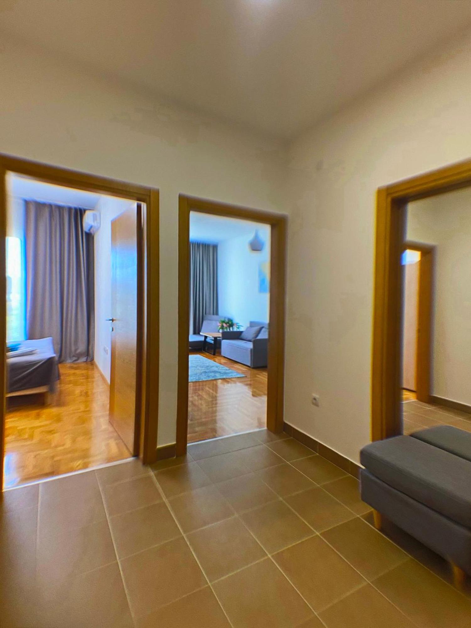 Apartment Sova Tivat Exterior photo